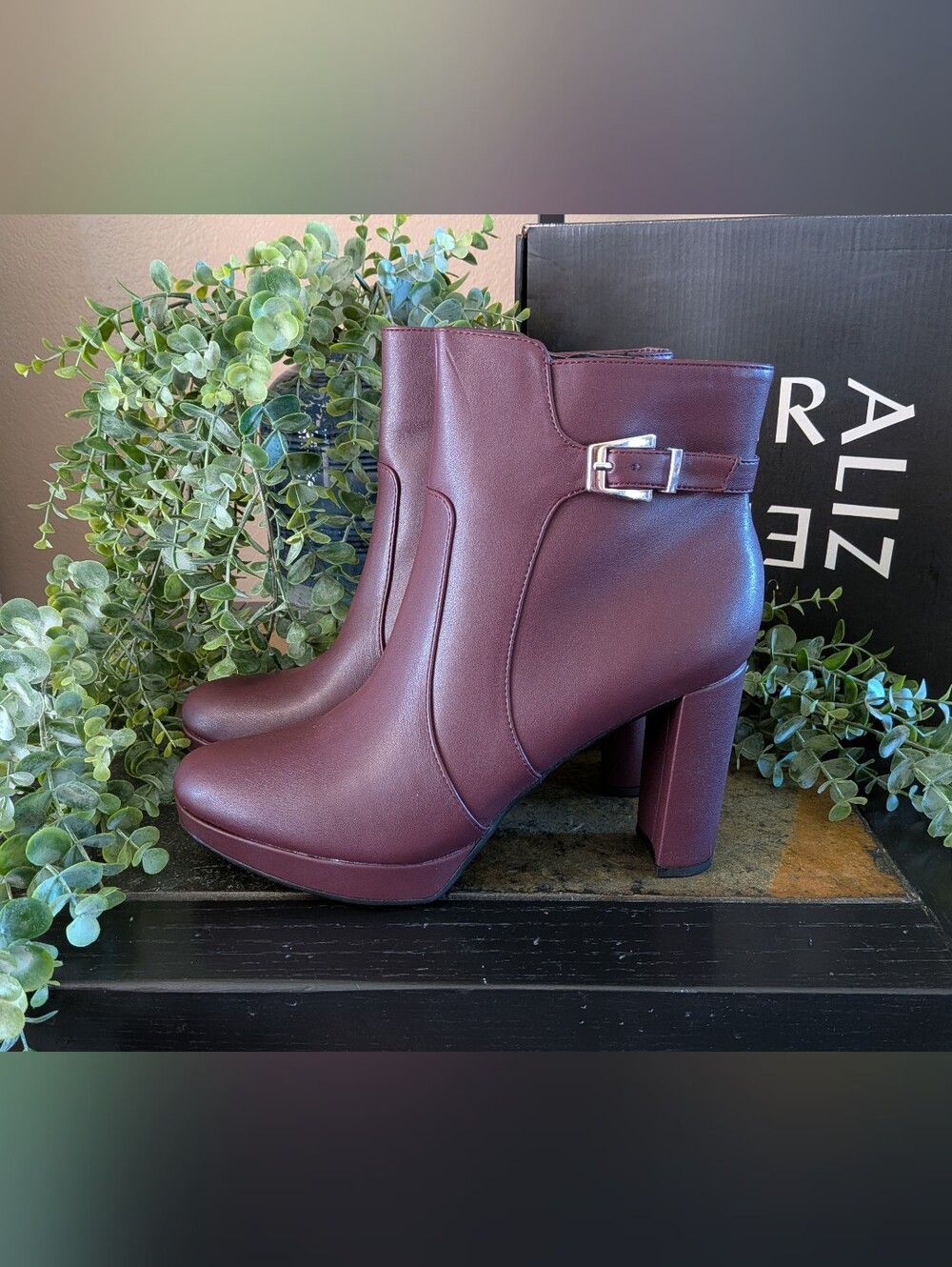 NWT! Naturalizer Braxton Platform Ankle Boots in CABERNET SAUVIGNON Size 10M